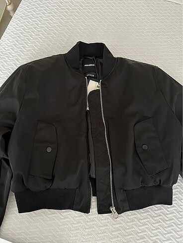 m Beden siyah Renk pull&bear bomber ceket mont