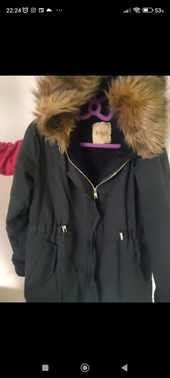 Siyah Kapüşonlu Kürklü Kadın Kışlık Mont - Görsel 3