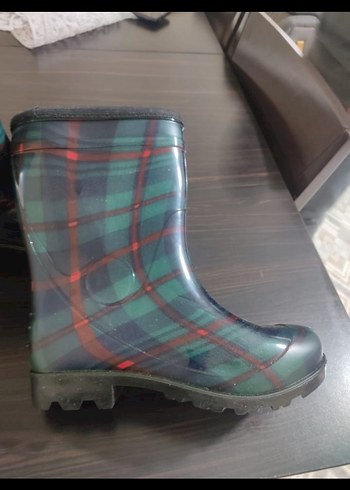 Kadın Çok Renkli Ekose Desenli Dolgu Topuk Yağmur Çizmesi - Görsel 2