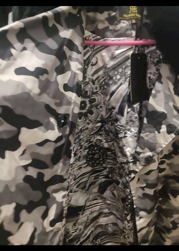 Kürk Detaylı Gri Kamuflaj Mini Kışlık Kadın Mont - Görsel 3