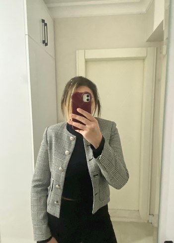 Zara Sikligin Ve Rahatligin Bulustugu Ekose Ceket