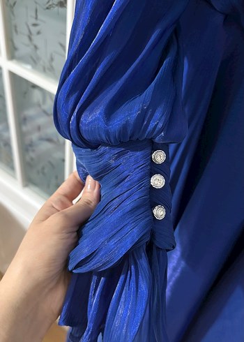 Uzun Kol Drapeli Lacivert Tesettür Abiye - Görsel 5