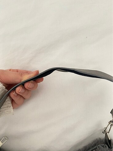 tüylü çanta - Görsel 2