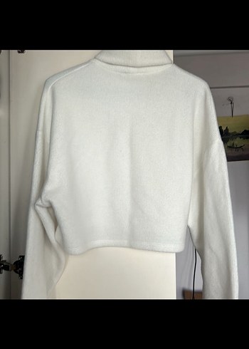 Beyaz Yüksek Yakalı Örgü Kadın Kazak - Görsel 2