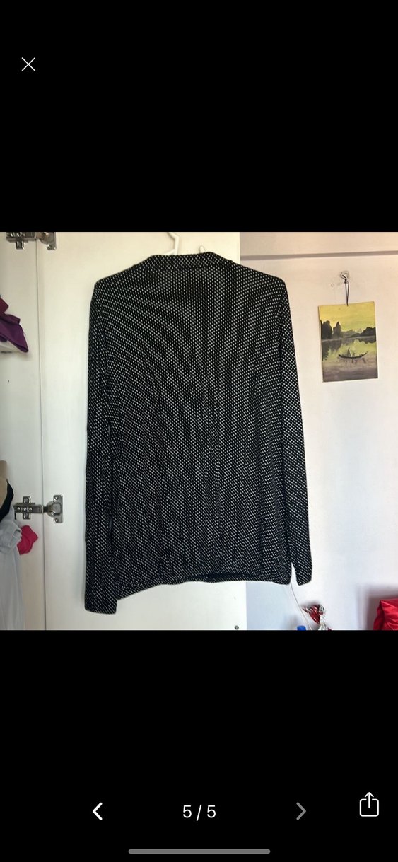 puantiyeli Düğmeli Siyah Uzun Kollu Triko Bluz - Görsel 3