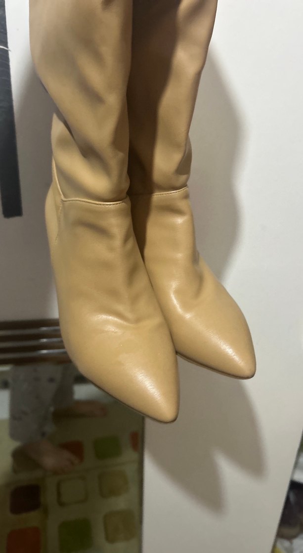 Bej Deri Dizüstü Stiletto Çizme - Görsel 4