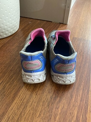 36 Beden gri Renk Skechers kız çocuğu ayakkabı