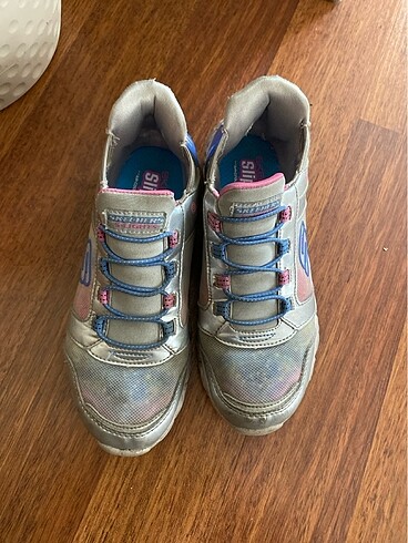 Skechers kız çocuğu ayakkabı
