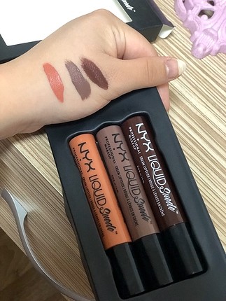 Nyx yumşak mate serisi hediye geldi kullanmadım satıyorum???????