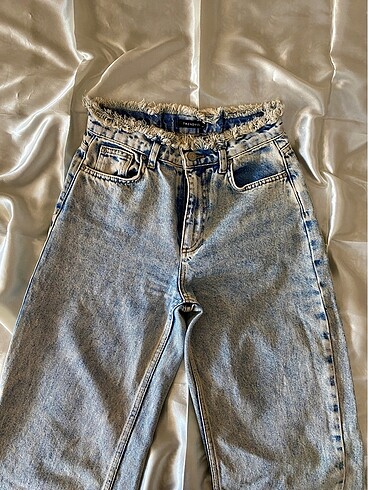 Wide Leg Jean
