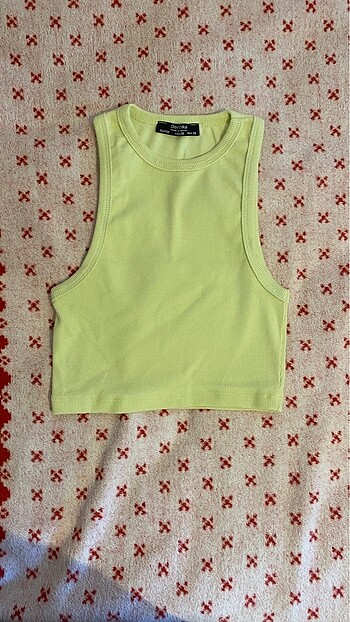 Bershka crop