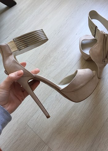 Bej Süet Stiletto Kadın Topuklu Ayakkabı - Görsel 6