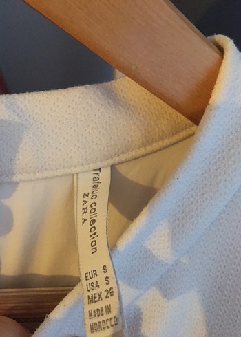 Beyaz Keten Kız Bluzu, Fırfırlı, Uzun Kollu - Görsel 4