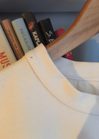 Beyaz Keten Kız Bluzu, Fırfırlı, Uzun Kollu - Görsel 2