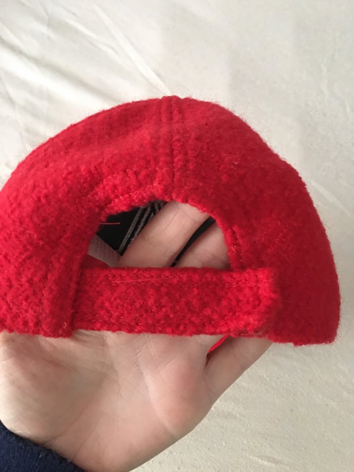 Kırmızı Kadın Örme Spor Şapka A Harfi - Görsel 2