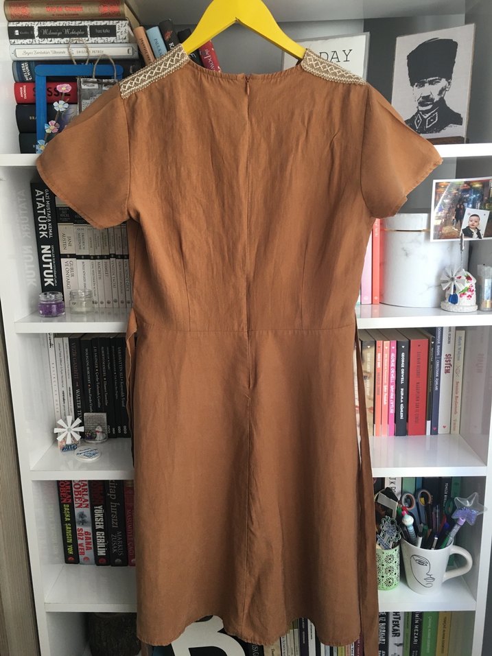 Kahverengi V Yaka Midi Kadın Elbise - Görsel 5