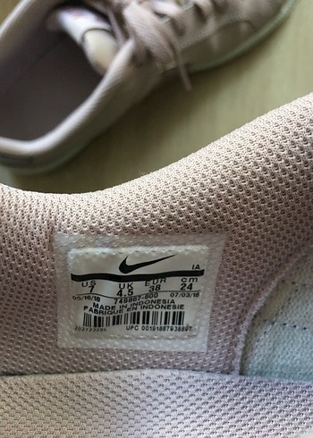 Pembe Bağcıklı Kadın Spor Ayakkabı - Görsel 3