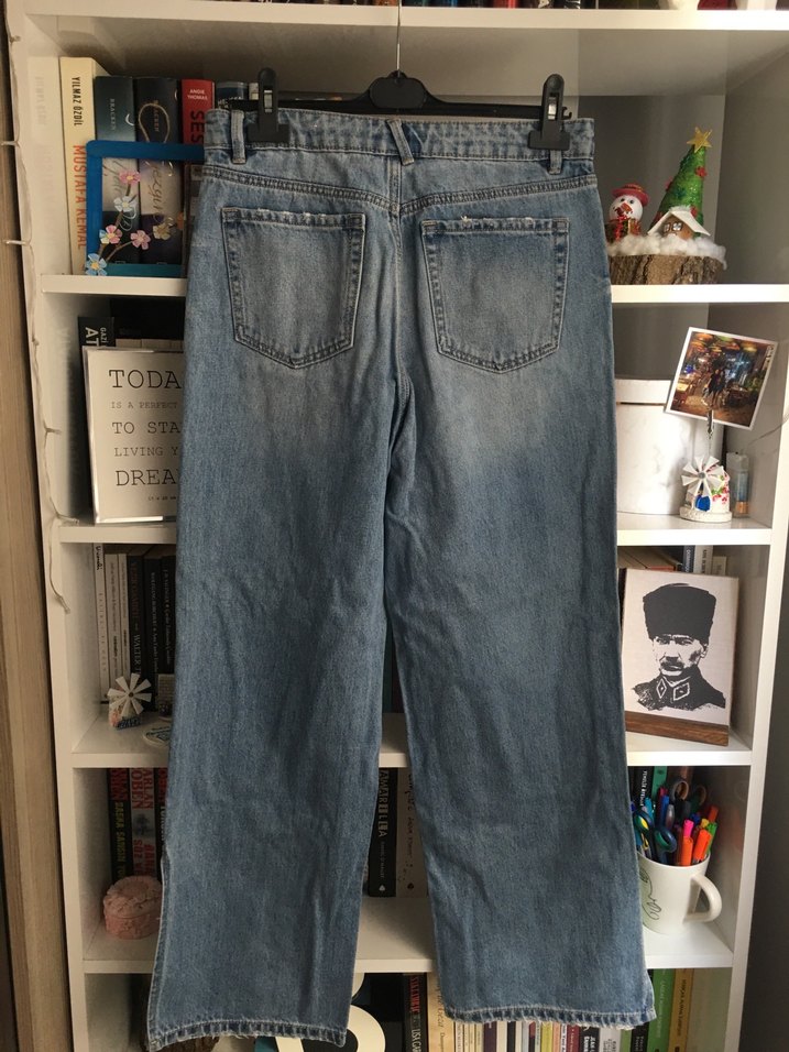 Bol Kesim Kadın Kot Pantolon - Görsel 3