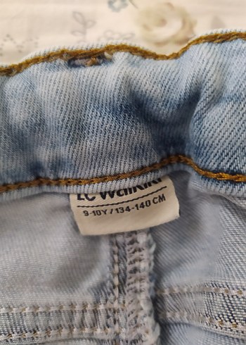 Erkek Çocuk LCw marka kot kapri sort - Görsel 2