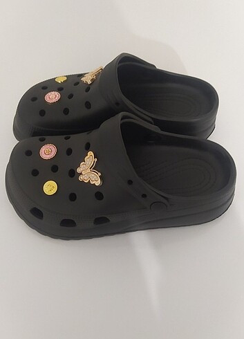 Siyah Crocs