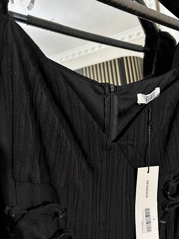 Bağcıklı müslin elbise - Görsel 5