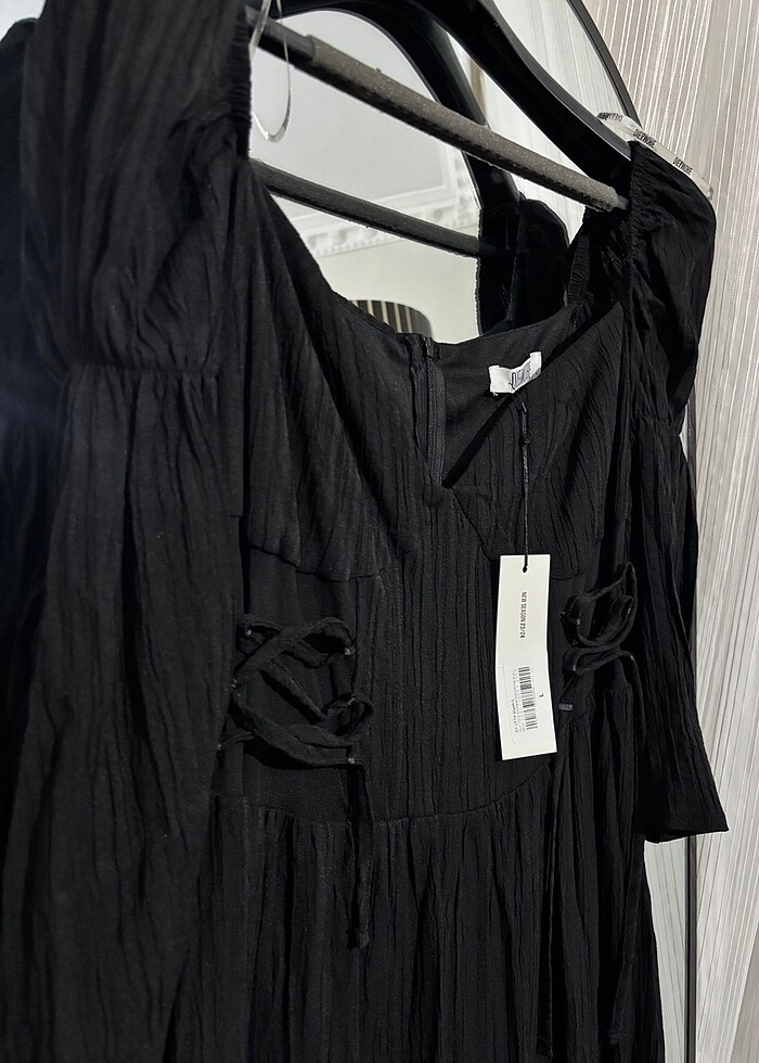 Bağcıklı müslin elbise - Görsel 2