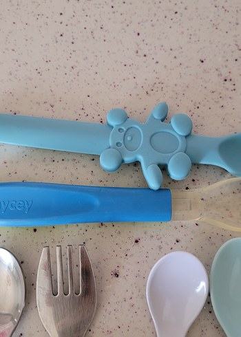  Beden mavi Renk Mavi ve Pastel Renkli Çocuk Çatal Kaşık Seti