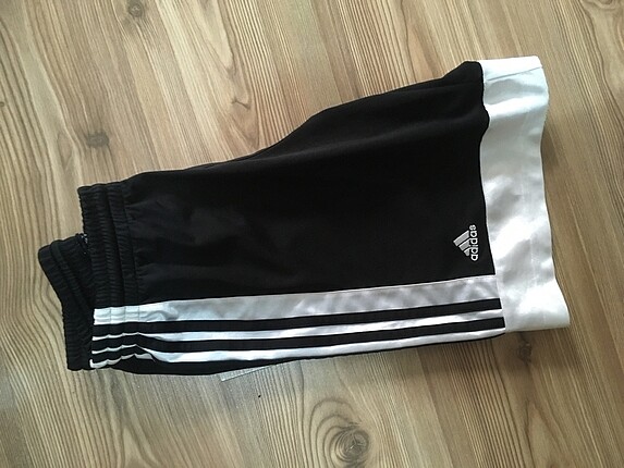 Adidas Orjinal adidas şort