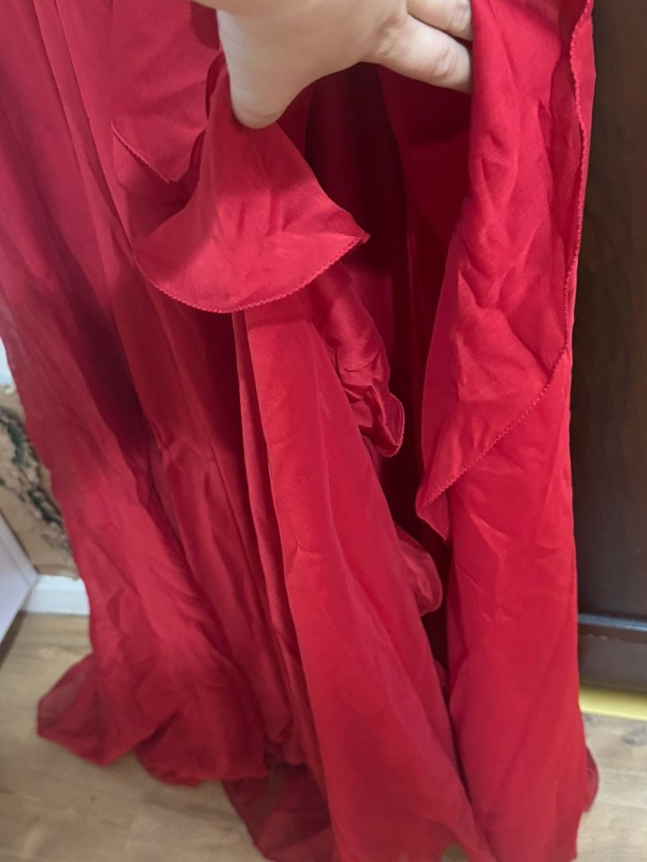 Klasik Şıklık Kırmızı Uzun Abiye Elbise - Görsel 4