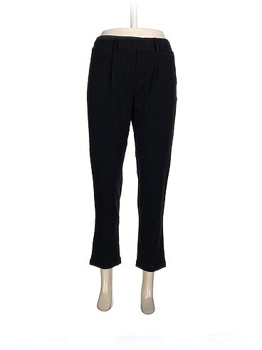Stradivarius Kumaş Pantolon %70 İndirimli.