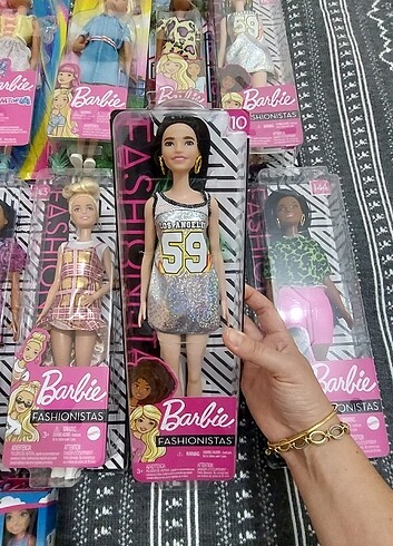 Barbie Fashionistas Bebek 1 adet fiyat
