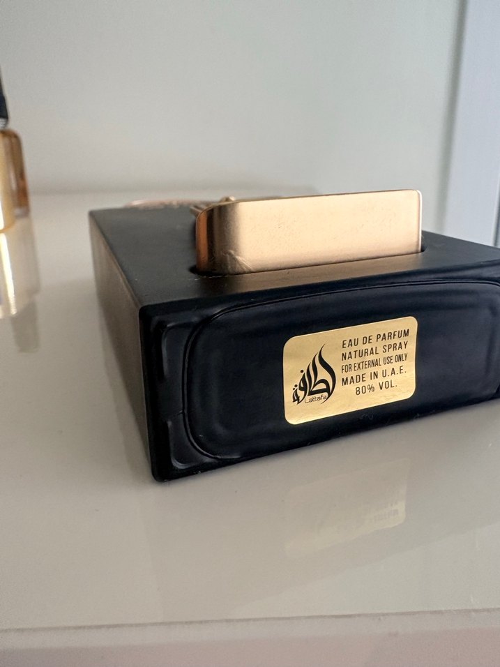 Altın Renk Parfüm - Art of Arabia III - Görsel 2