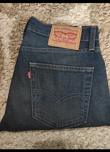 Levi's jeans 