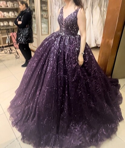 Mor Prenses Model Simli Nişanlık