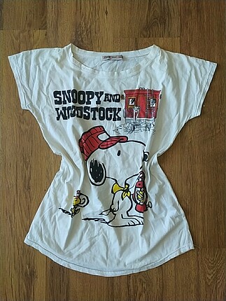 Snoopy and woodstock tshirt