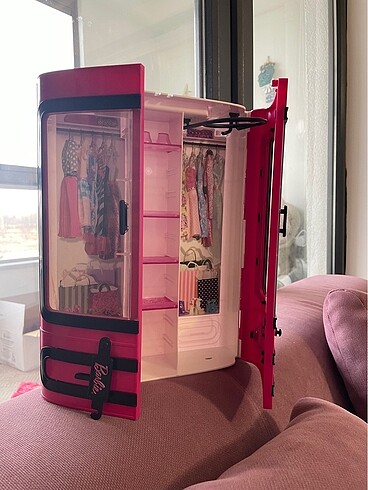 Barbienin gardrobu - Görsel 4