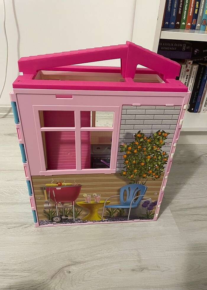 Barbienin evi - Görsel 2