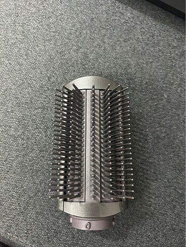 Dyson Airwrap Sert Fırça Başlığı