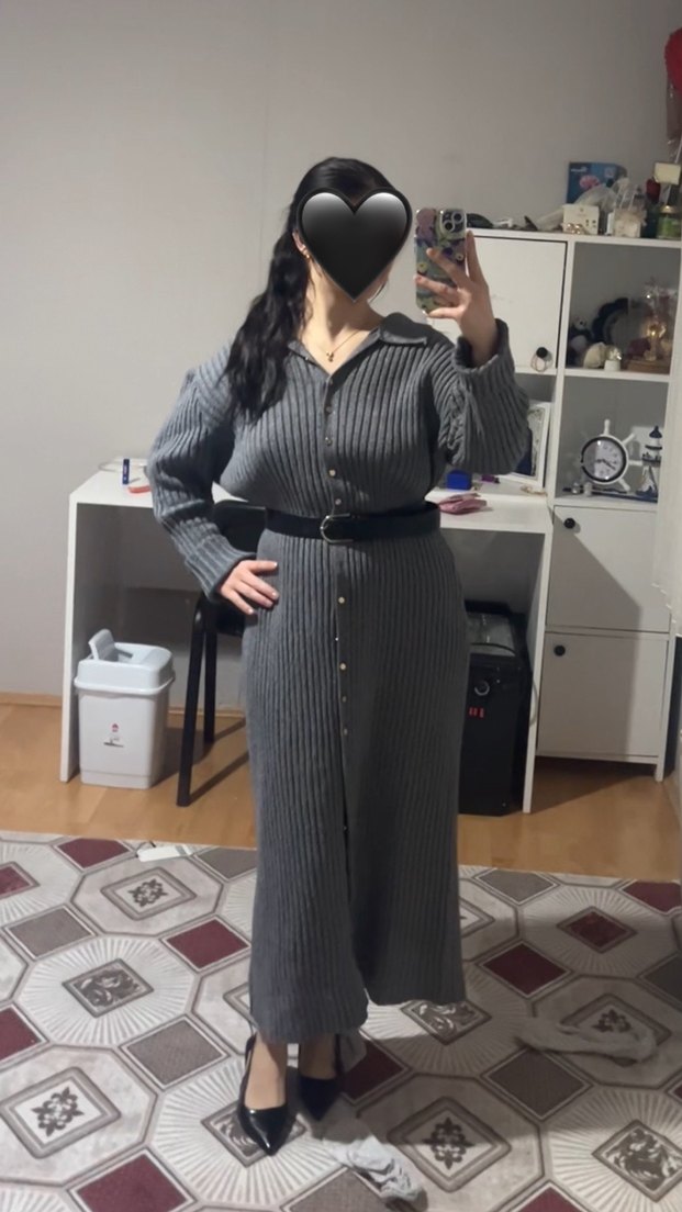 Düğmeli Gri Uzun Triko Elbise - Görsel 2