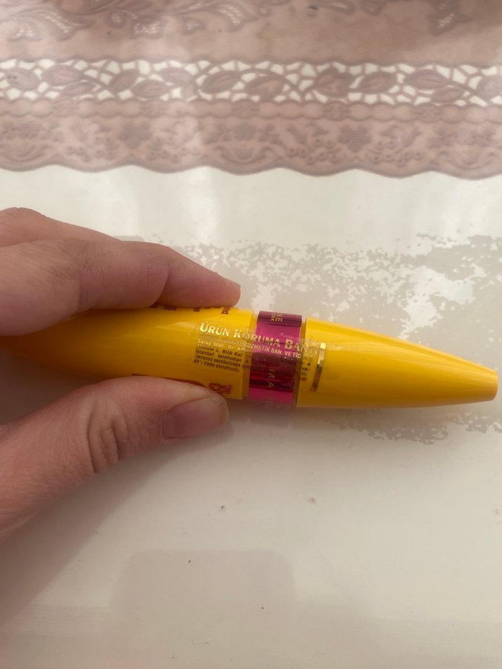 Sarı Renkli Extreme Maskara,maybelline - Görsel 2