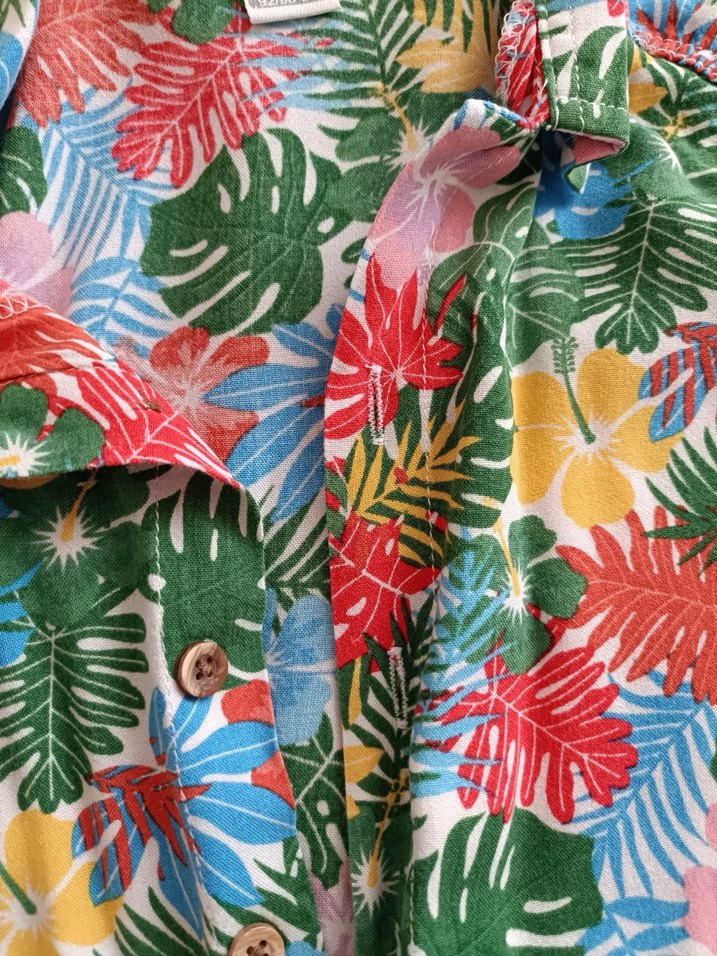 Renkli Çiçek Desenli Kısa Kollu  Gömlek - Görsel 2