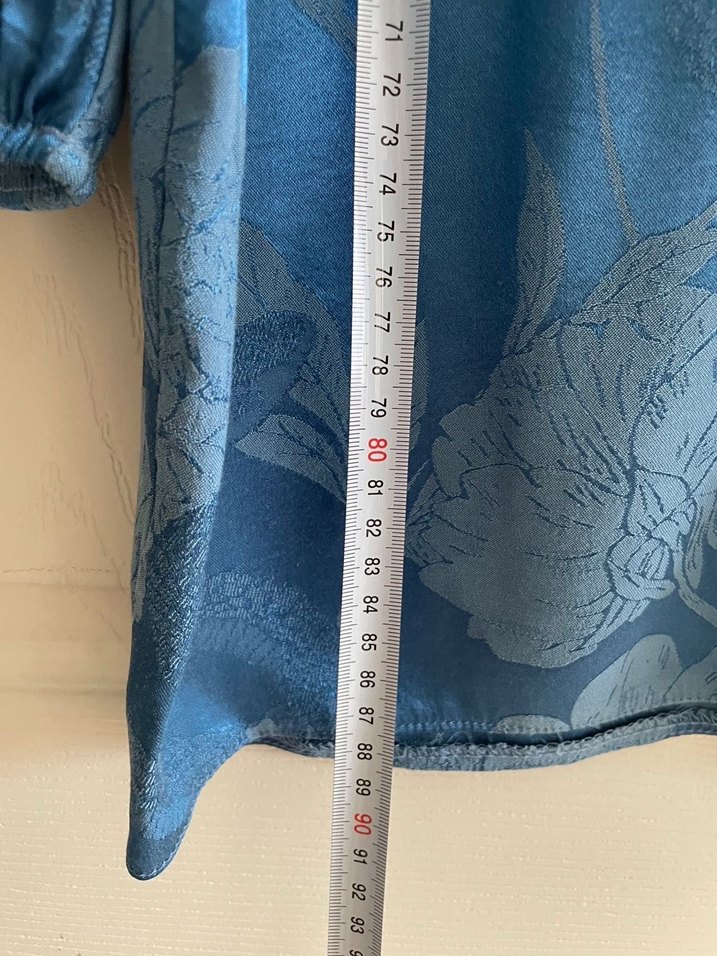 Düğmeli V Yaka Mavi Midi Elbise - Görsel 3