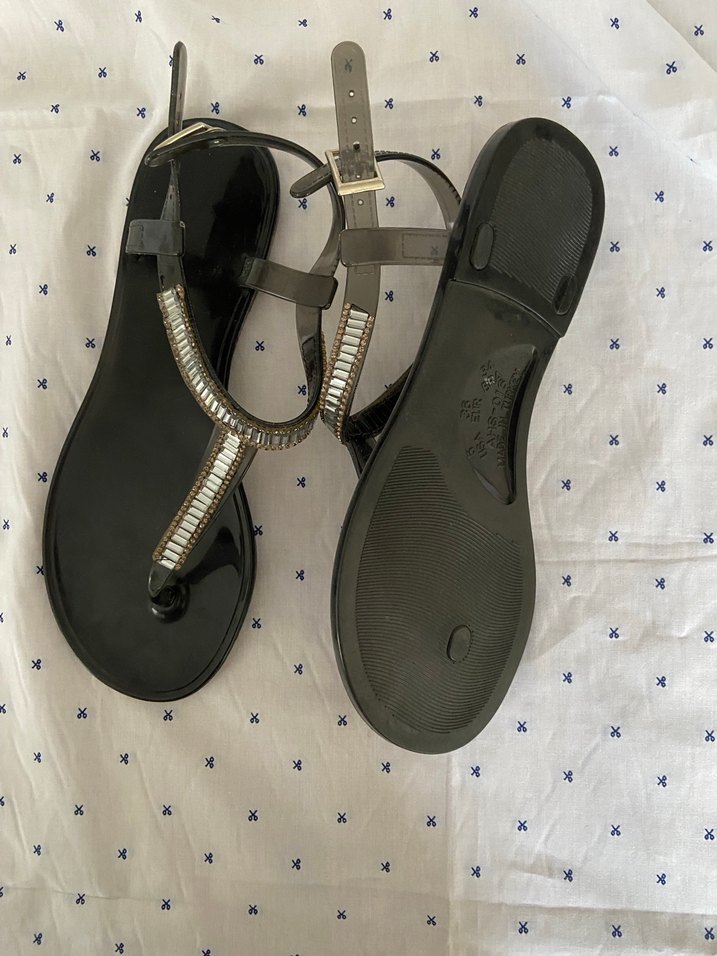 Siyah Yılan Desenli Tokalı Stiletto Topuklu Sandalet - Görsel 2