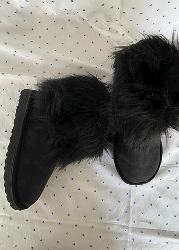 Siyah Kürklü Kadın Dolgu Topuk Bot - Görsel 3