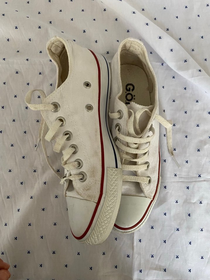 Beyaz Kadın Minimalist Düz Taban Spor Ayakkabı - Görsel 2