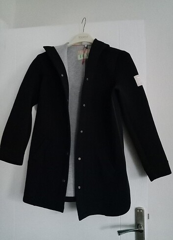 Kapşonlu harika mont - Görsel 2