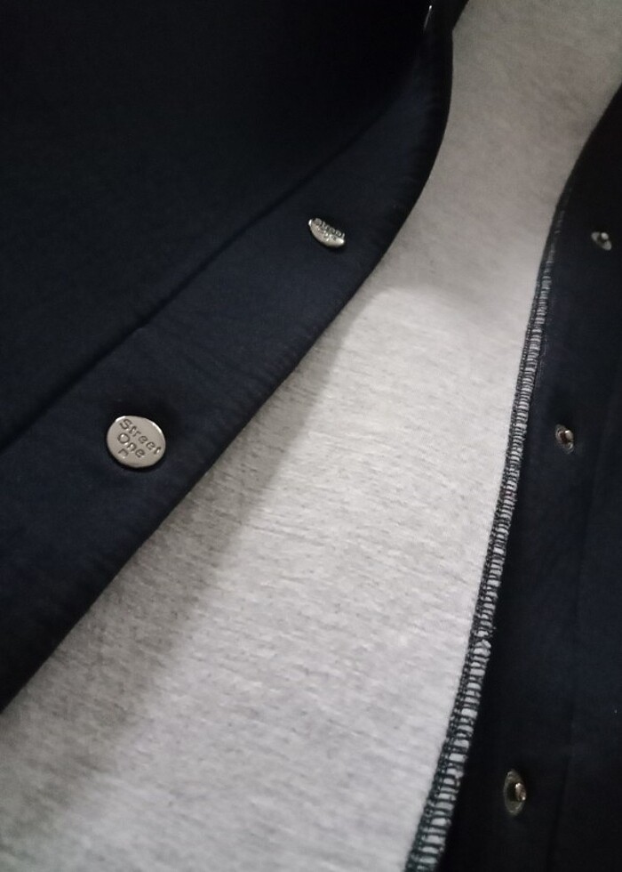 Kapşonlu harika mont - Görsel 5