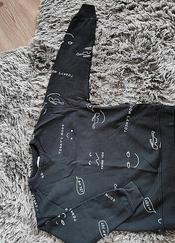Zara sweatshirt