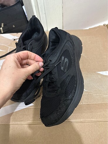 Skechers kaçırmayın