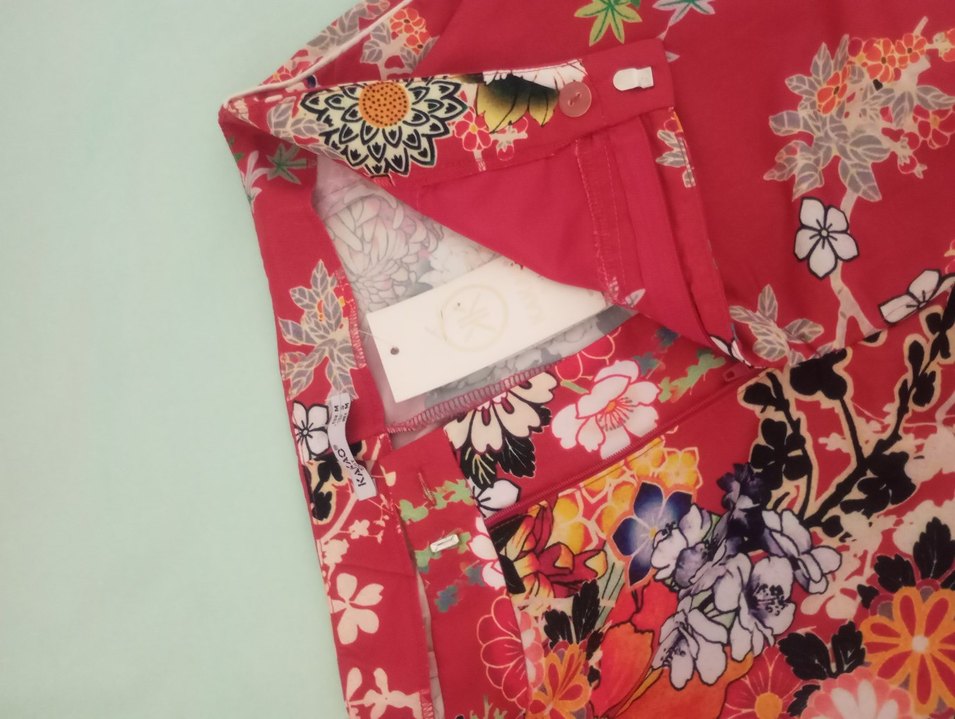 Kırmızı Çiçek Desenli Salaş Kadın Pantolon - Görsel 2